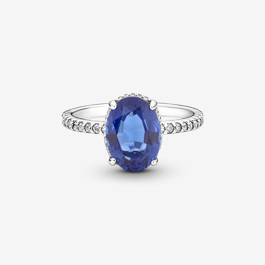 Sparkling Statement Halo Ring