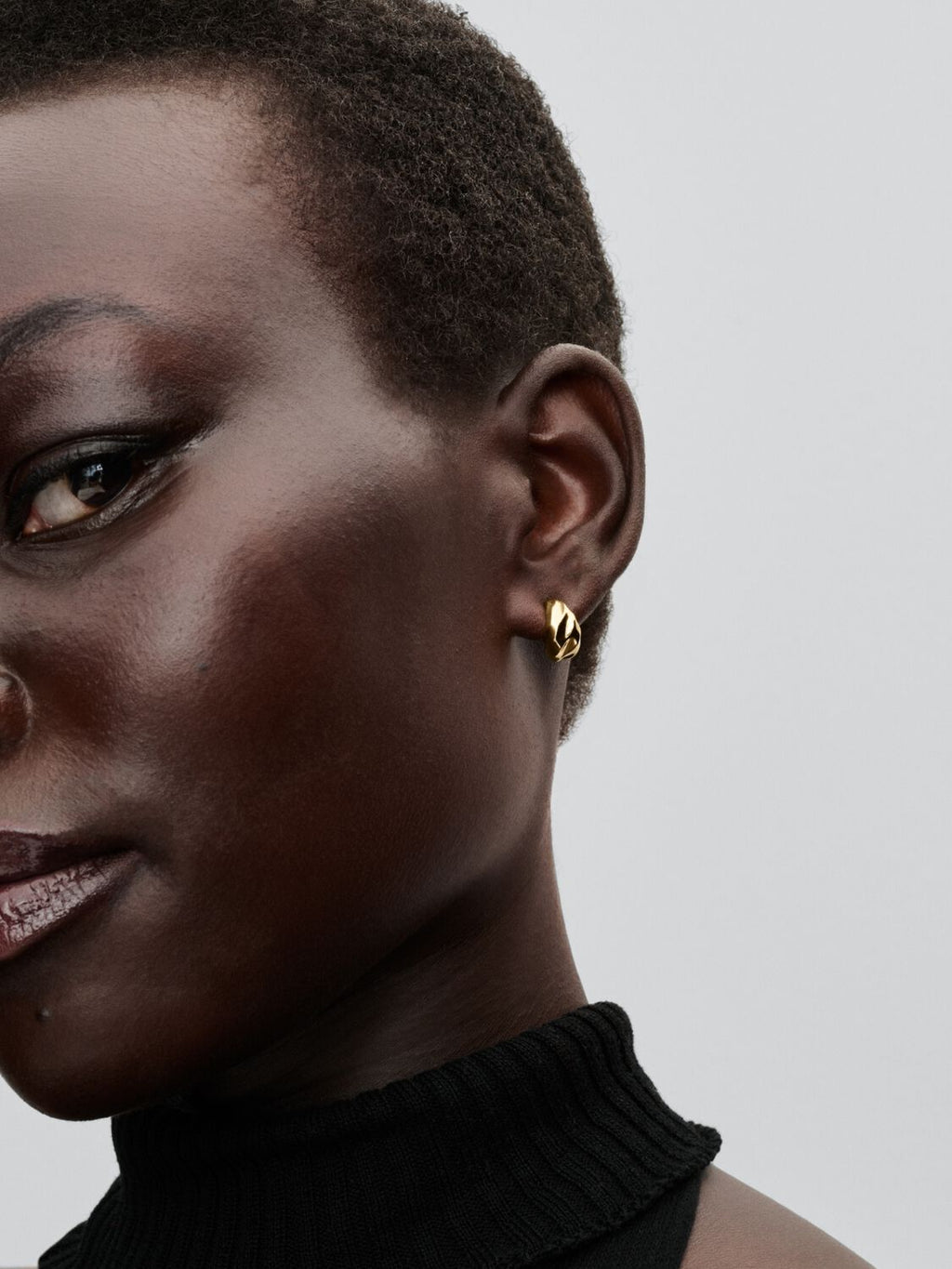 Rippled Open Hoop Earrings 14k gold plating 263873C00 /2025 D