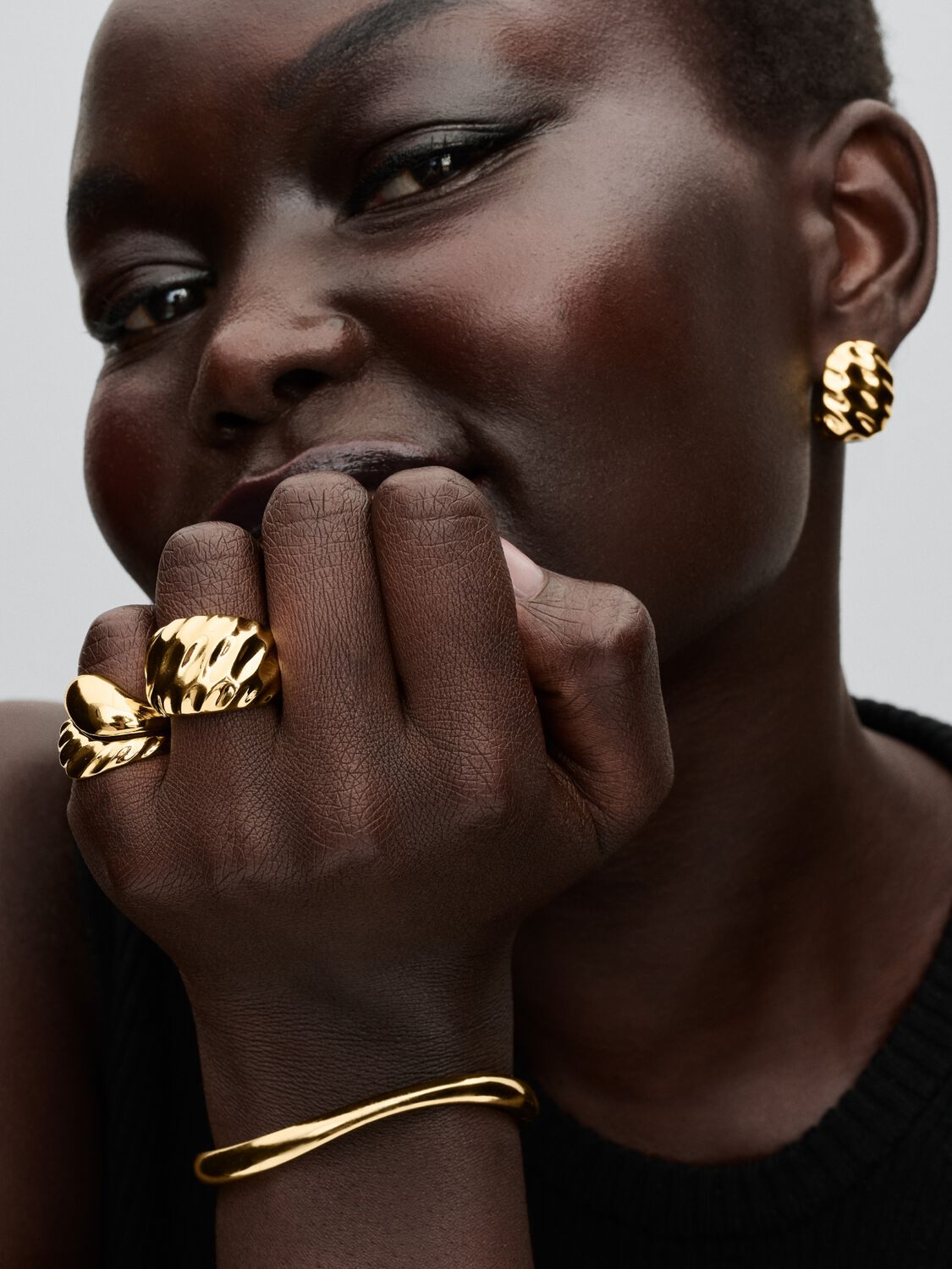 Rippled 14k plated Statement Ring 163884C00 /2025 D