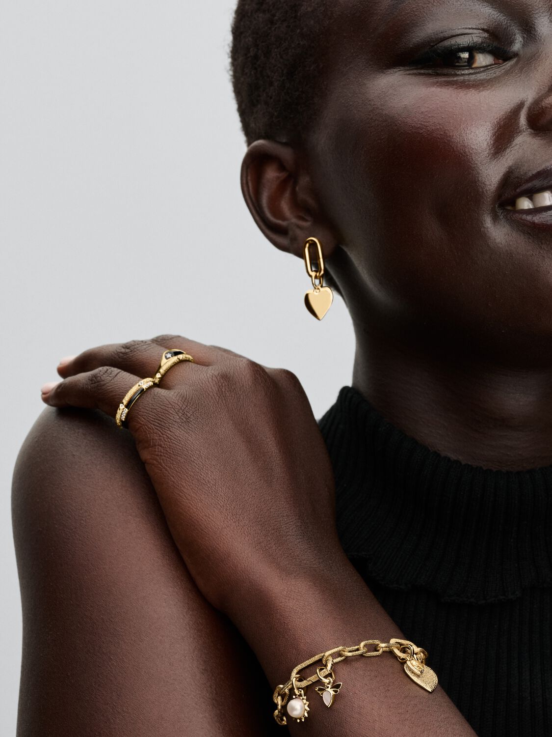 White Bee Mini Dangle Charm 14k gold plating 763826C01