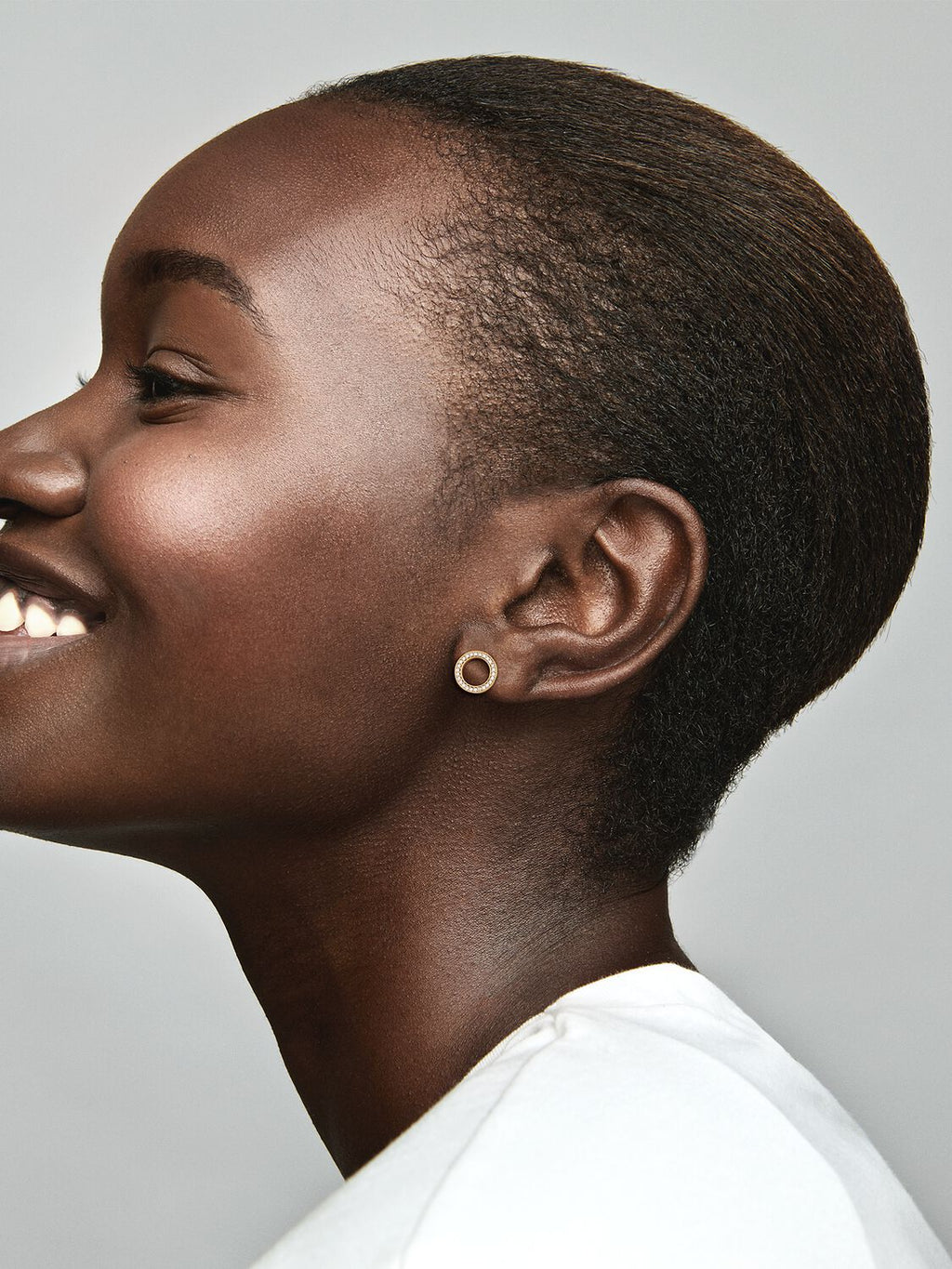 Sparkling Circle Stud Earrings