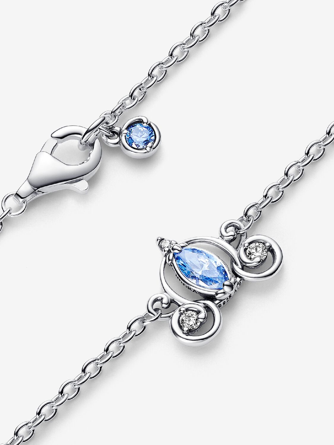 Disney Cinderella's Carriage Collier Necklace