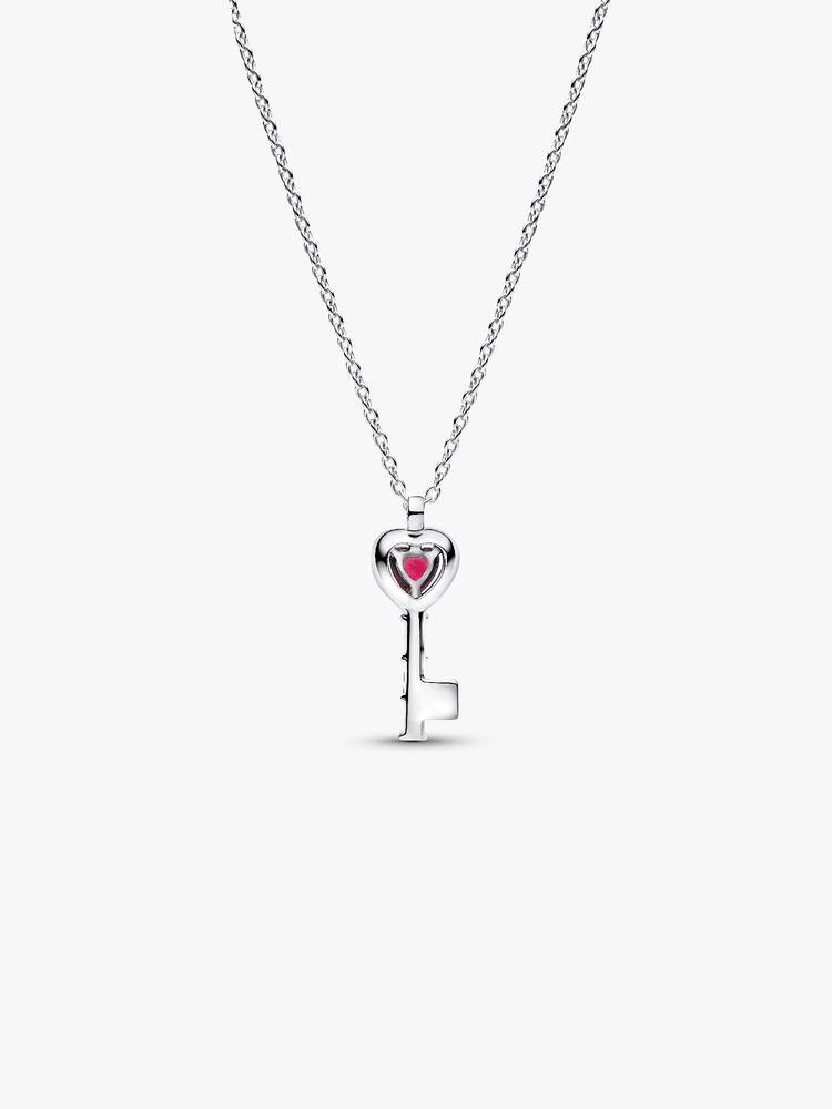 Elevated Heart Key Collier Necklace