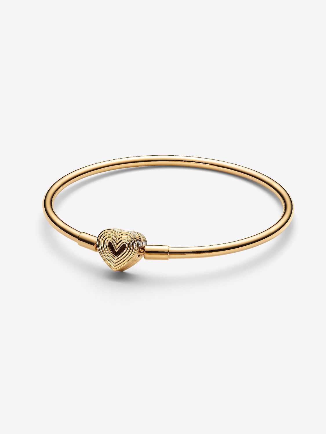 Radiating Heart Clasp Bangle 14k gold plating