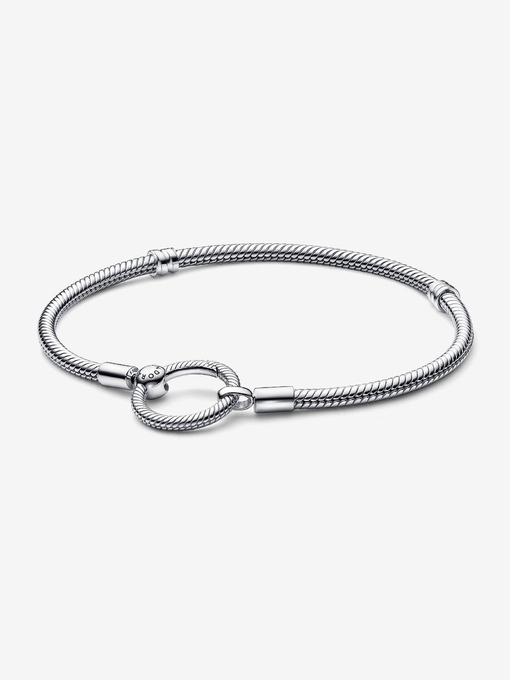 Pandora Moments O Closure Snake Chain Bracelet