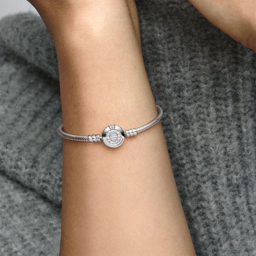Pandora Moments Sparkling Crown O Snake Chain Bracelet