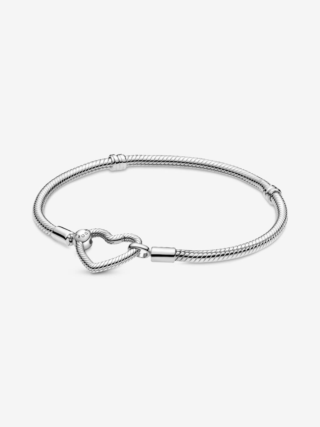 Pandora Moments Heart Closure Snake Chain Bracelet