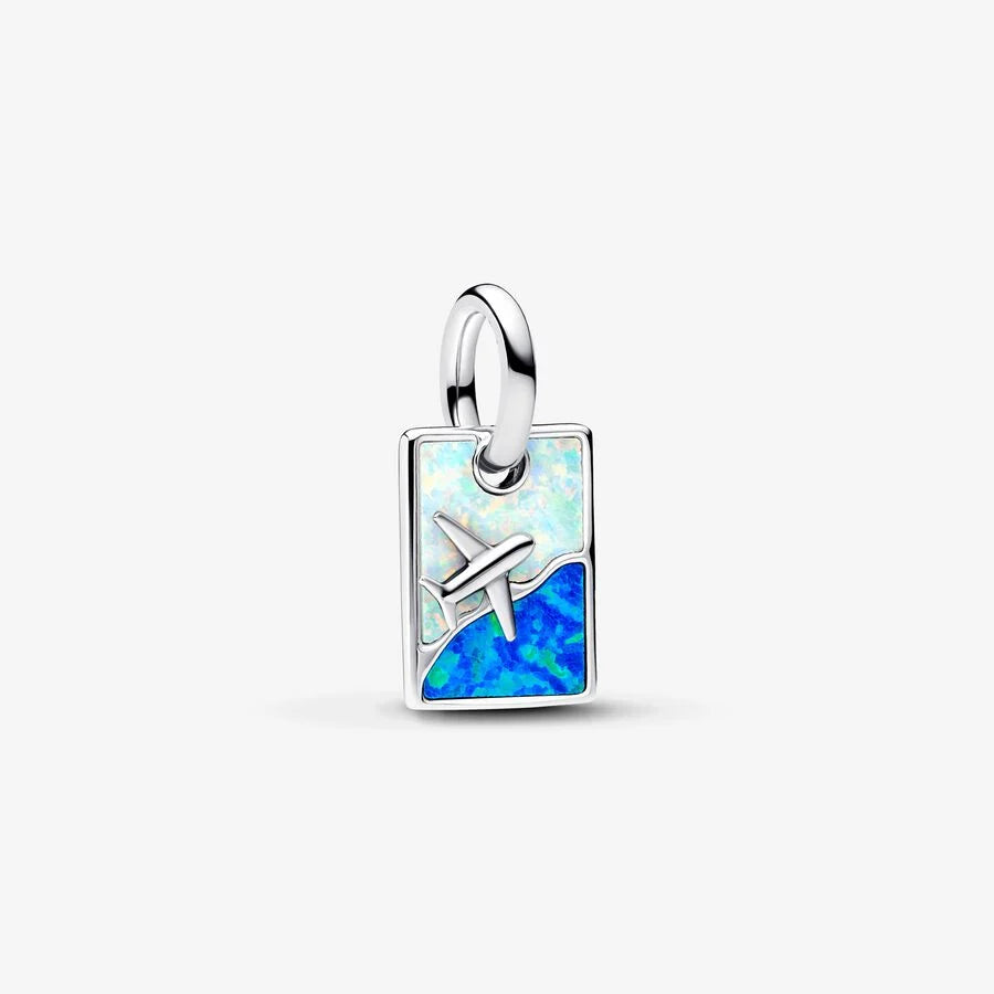 Travel Dangle Charm 793913C01 /2025 D