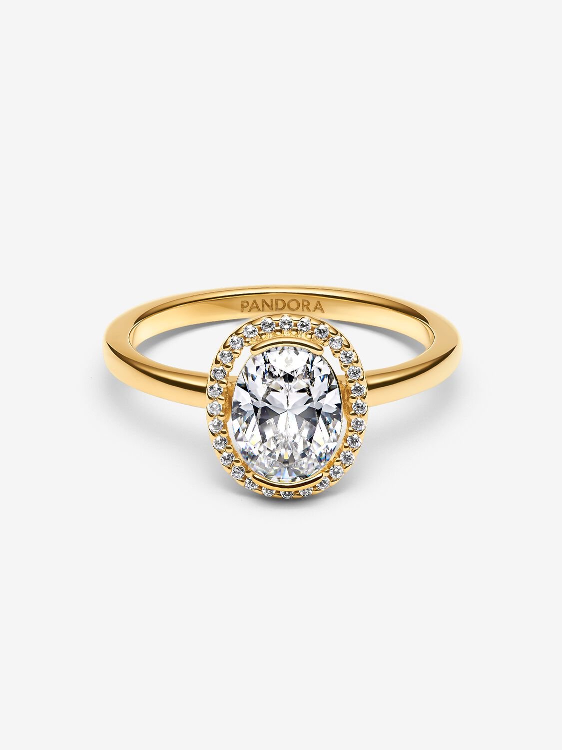 Oval Sparkling Halo Ring