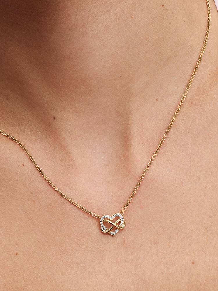 Sparkling Infinity Heart Collier Necklace