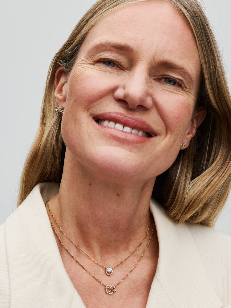 Sparkling Infinity Heart Collier Necklace