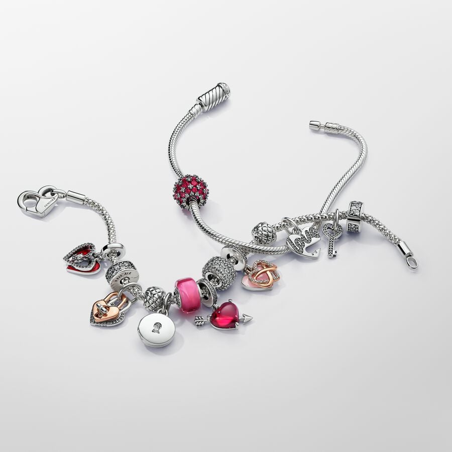 Sparkling Infinity Heart Dangle Charm