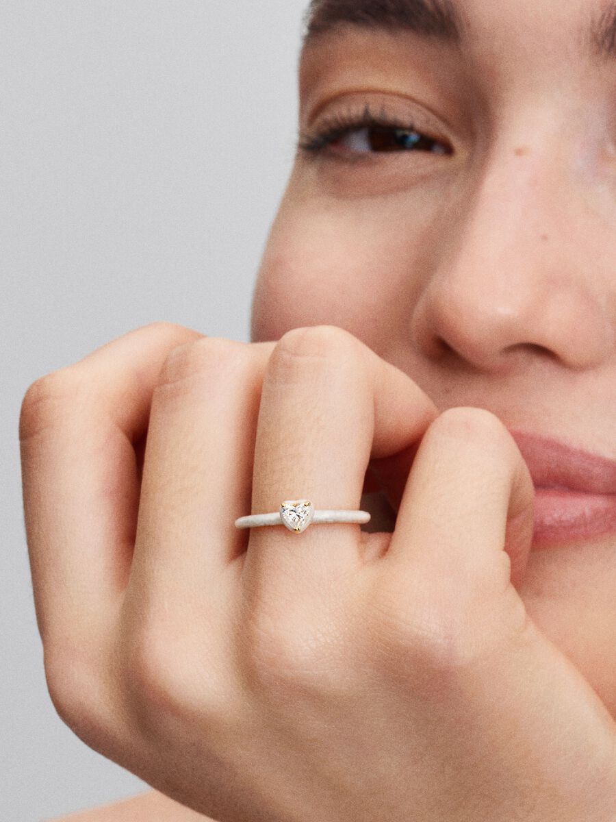 White Chakra Heart Ring - Pandora West Africa Rings   