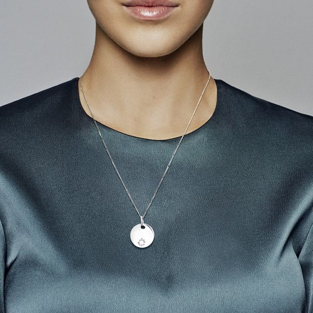 Pandora Disc Pendant Necklace